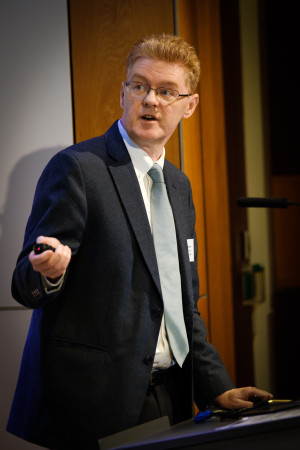 Dr Peter Brown